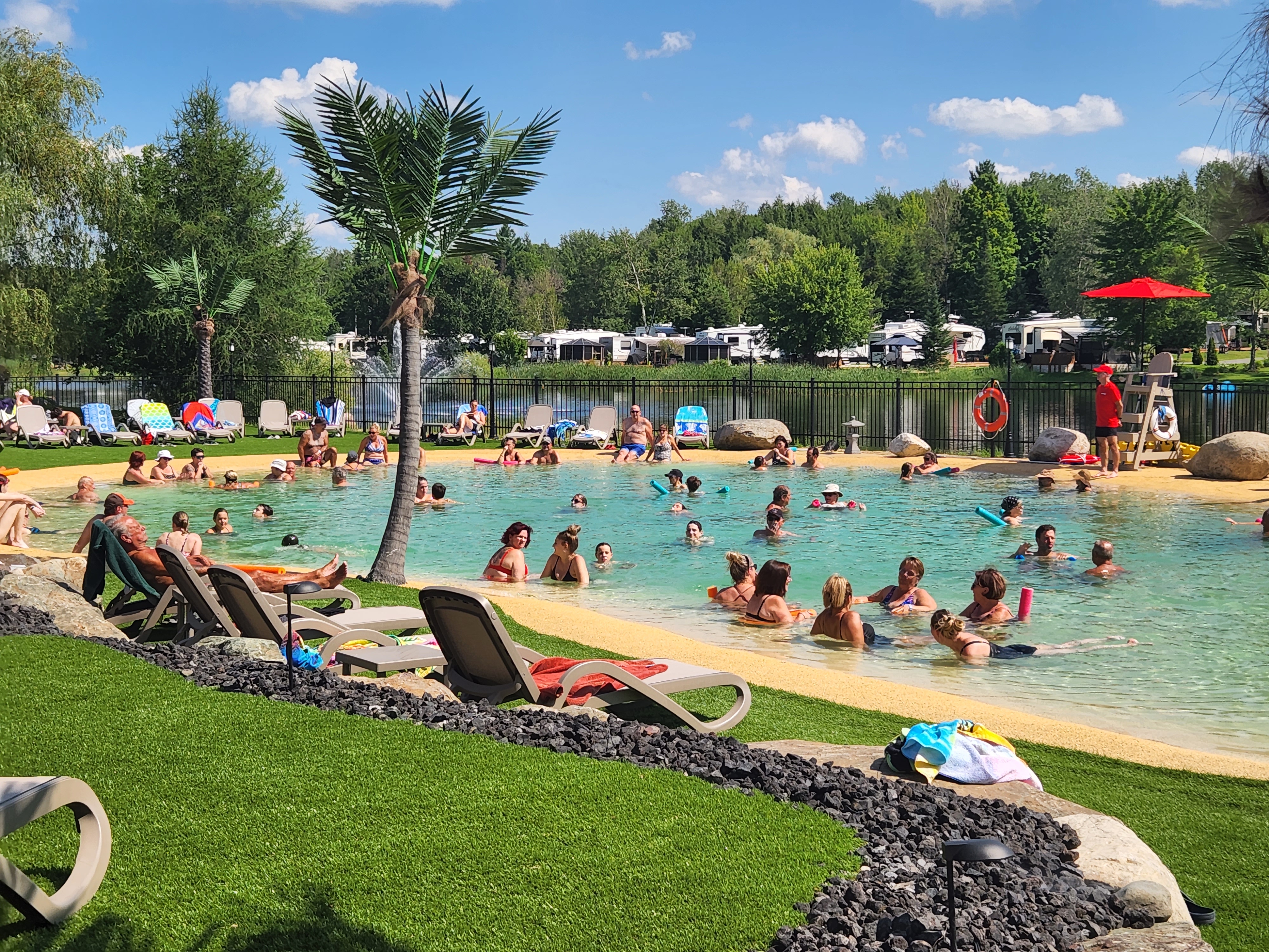 Vallée Bleue Campground Resort